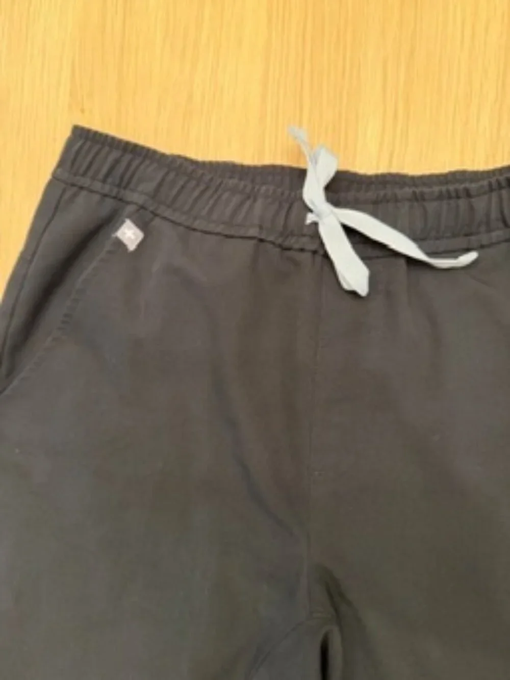 Figs Tansen Jogger Scrub Pant in Black size Small